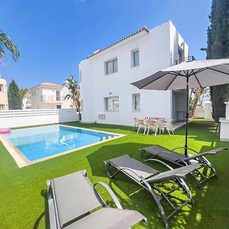 Villa Dolce Vita Protaras Bagian luar foto
